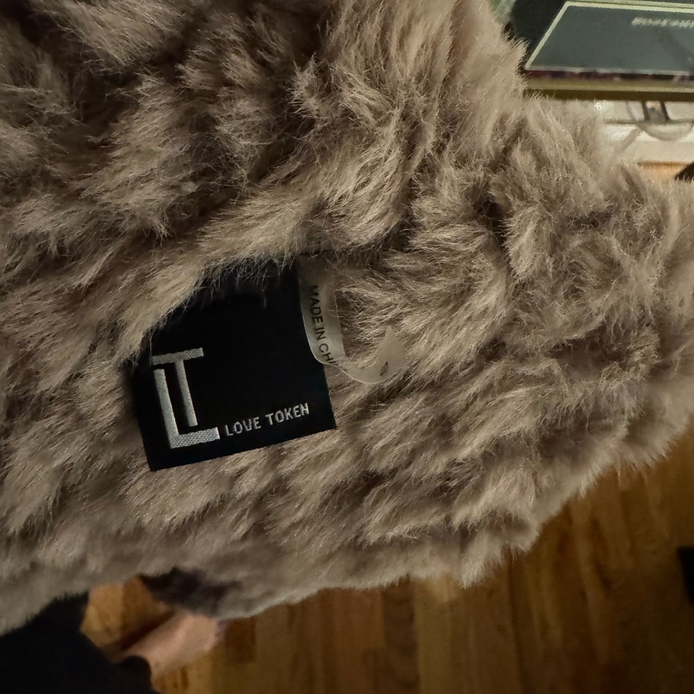 Love token fur vest never worn!